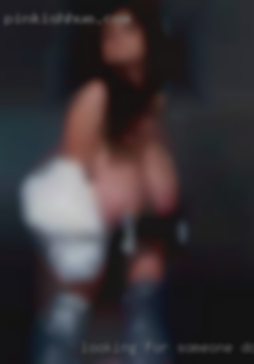 Looking for someone in Downey, CA real. Looking for someone in Downey, CA real.