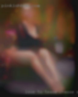 Love to tease Chasse swingers my men and women.