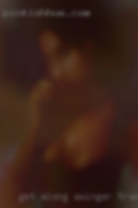 Get along swinger Tracy with just about everyone. Get along swinger Tracy with just about everyone.